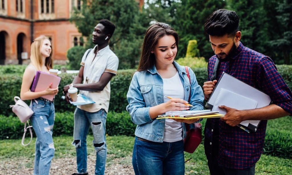 استكشاف مستقبل التعليم في العصر الرقمي